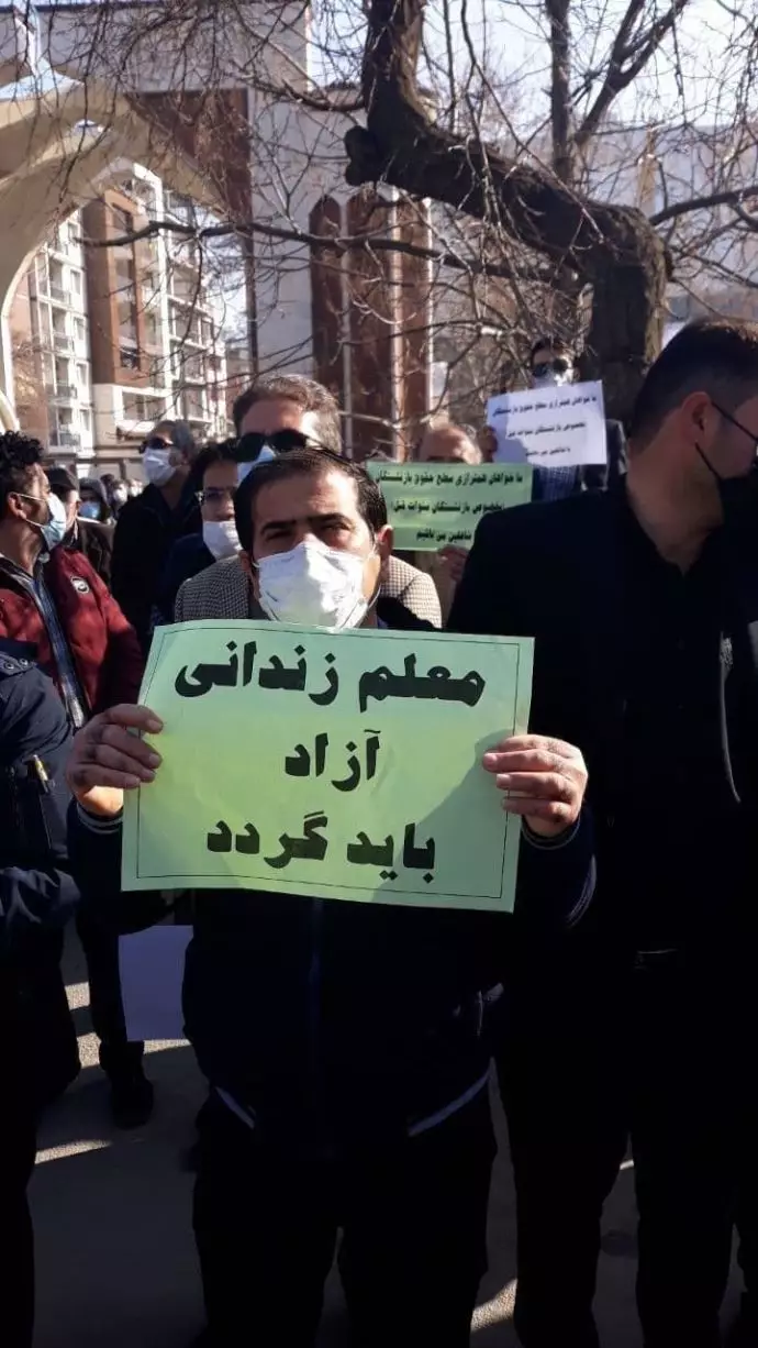 -تجمع اعتراضی معلمان همدان در اعتراض به رتبه‌بندی - 1
