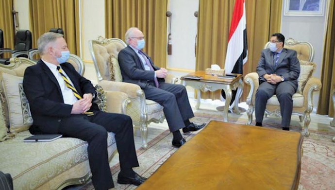 احمد بن مبارک وزیر خارجه یمن در دیدار با لیندرکینگ و گریفیتس در ریاض