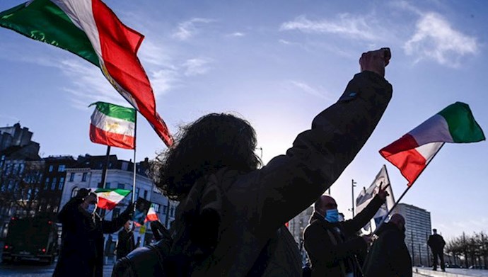 تظاهرات  ایرانیان آزاده بدنبال حکم دادگاه آنتورپ