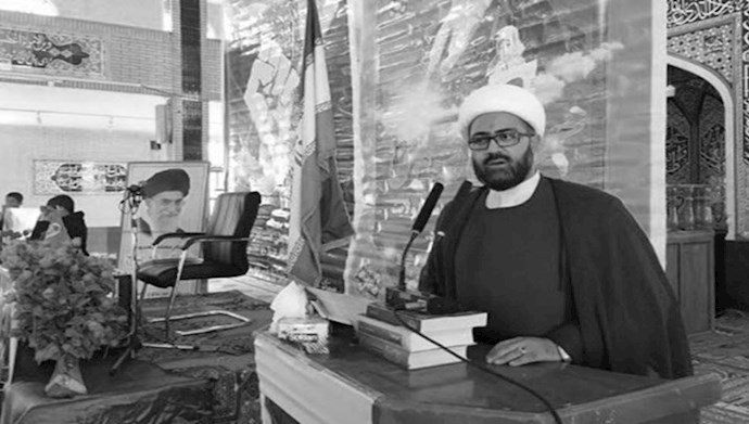 آخوند محمد تقی‌زاده امام جمعه‌بازار رژیم در کامفیروز