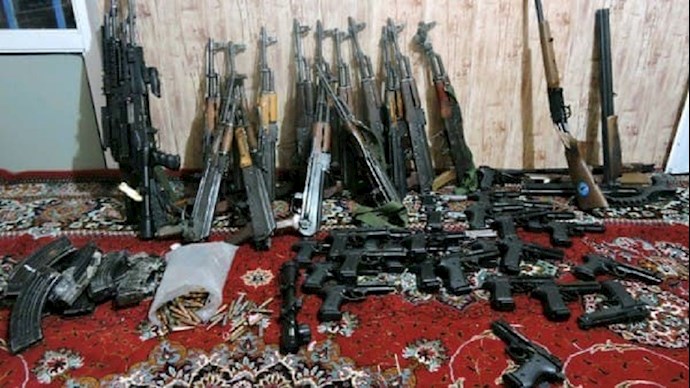 سلاحهای یافت شده نزد طالبان