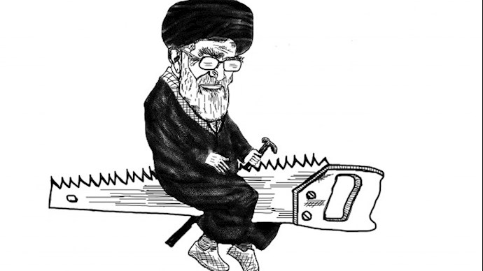 خامنه‌ای در تشدید بحرانهای نظام
