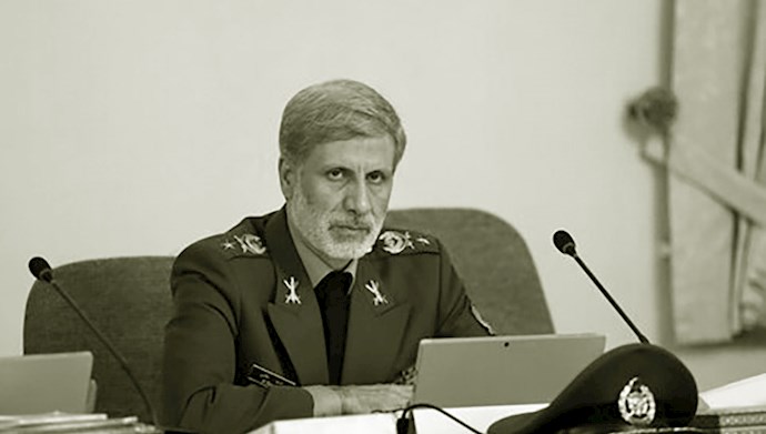 وزیر دفاع رژیم ایران