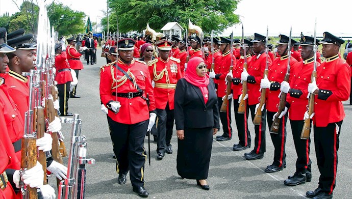سمیه سولوهو حسن اولین رئیس جمهور زن در تانزانیا