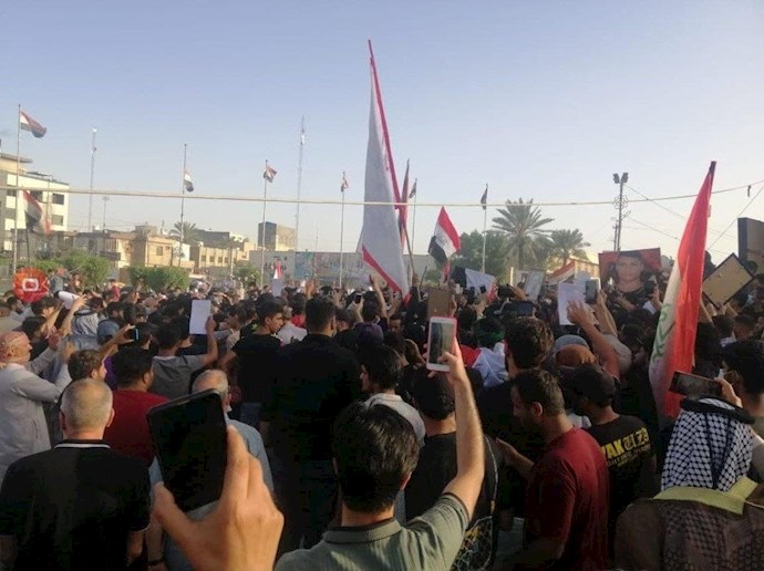 تظاهرات مردم و جوانان کربلا در تشییع پیکر ایهاب الوزنی از فعالان عراق - 2