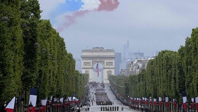 مراسم سالگرد انقلاب کبیر فرانسه در پاریس