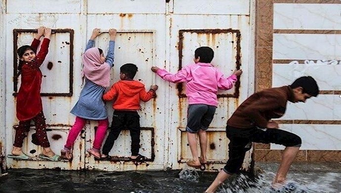 مخلوط بودن آب و فاضلاب در اهواز - عکس از آرشیو