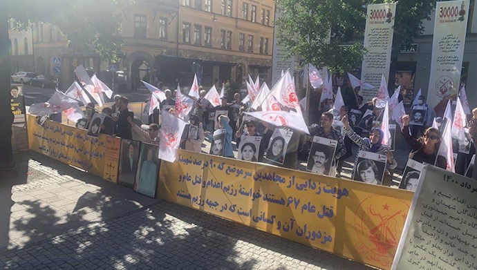 تصاویری از تظاهرات ایرانیان آزاده و هواداران مجاهدین در پنجمین روز از جلسه دادگاه دژخیم حمید نوری در استکهلم ۲۹مرداد۱۴۰۰