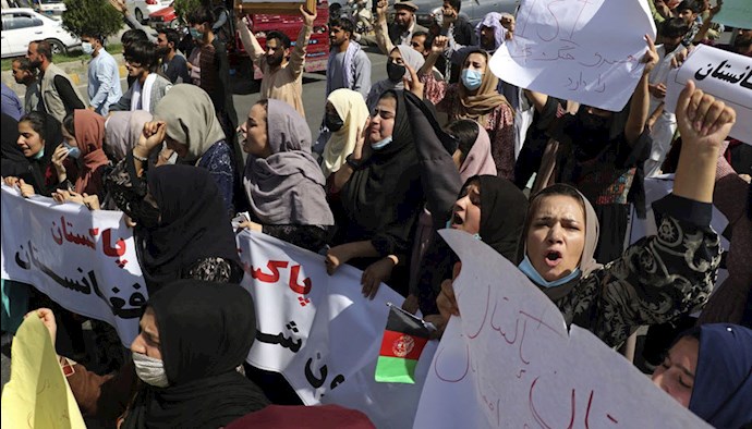 تظاهرات صدها زن و مرد با شعار زنده باد مقاومت و مرگ بر پاکستان در کابل