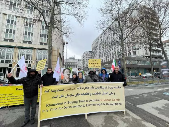 -بزرگداشت۳۰ دی و حمایت از قیام مردم ایران در تظاهرات یاران شورشگر در وین - 0