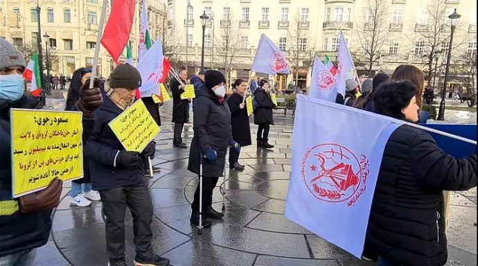 -تجمع هموطنان و اشرف‌نشانها در بزرگداشت نیم میلیون جانباخته کرونا-نروژ-اسلو - 2