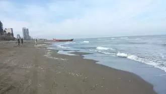 ساحل دریای خزر در شهر  ساری