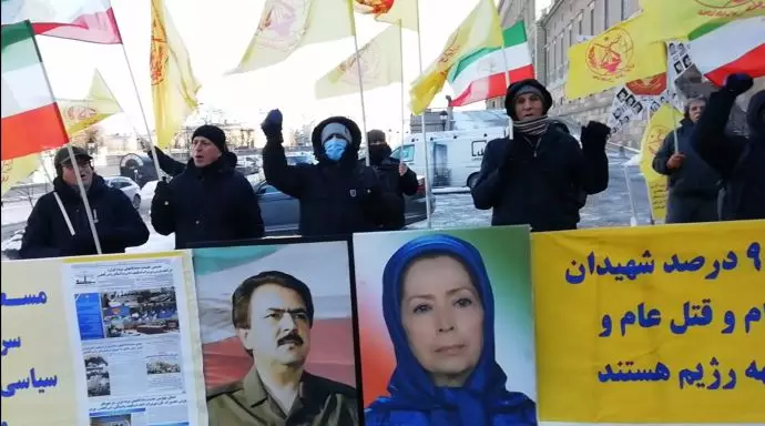 -تظاهرات ایرانیان آزاده و یاران شورشگر مقابل پارلمان سوئد - 0