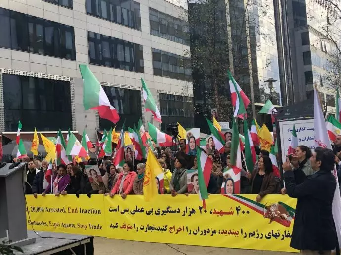 تظاهرات ایرانیان آزاده در بروکسل - حمایت از قیام سراسری مردم ایران برای یک جمهوری دمکراتیک - 1