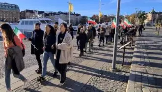 تظاهرات جهانی و زنجیره انسانی در کشورهای مختلف در همبستگی با قیام سراسری مردم ایران