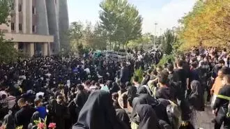 حمله پاسداران خامنه‌ای با گاز اشک‌آور به دانشجویان دانشگاه آزاد شمال تهران
