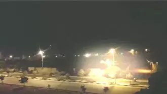 تهاجم کانون‌های شورشی به ناحیه بسیج، مقر فرماندهی سپاه پاسداران کازرون در حمایت از قیام 