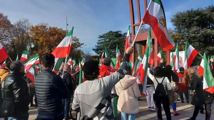 -تظاهرات یاران شورشگر در ژنو - 2