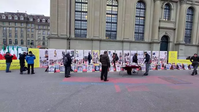 -برن سوئیس - برپایی نمایشگاه شهدای قیام سراسری مردم ایران توسط هواداران سازمان مجاهدین - 4