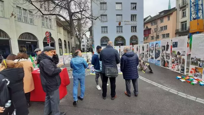 -نمایشگاه شهدای قیام و گرامیداشت کیان پیرفلک در شهر زوریخ - سوئیس - 3