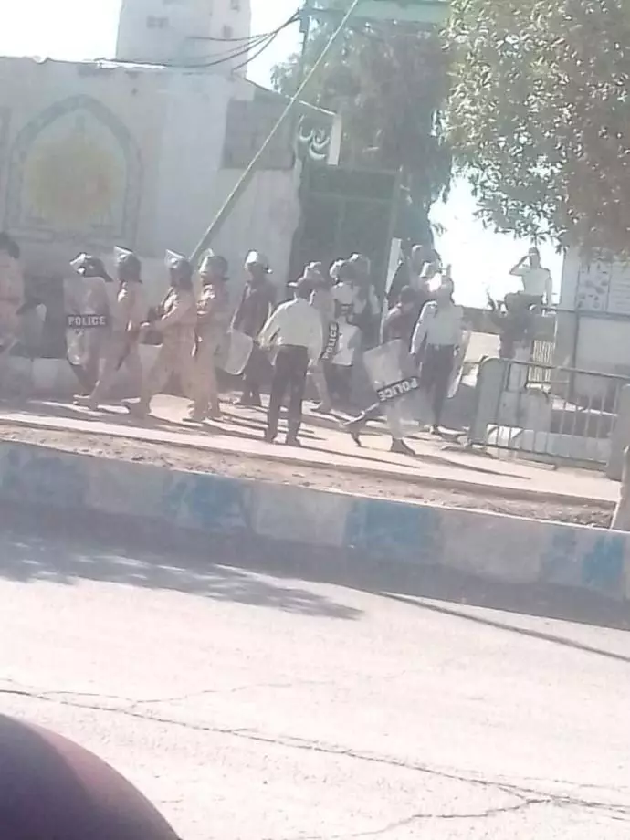 -راسک - تظاهرات جوانان دلیر و حضور سراسیمه نیروهای سرکوبگر خامنه‌ای - ۹دی