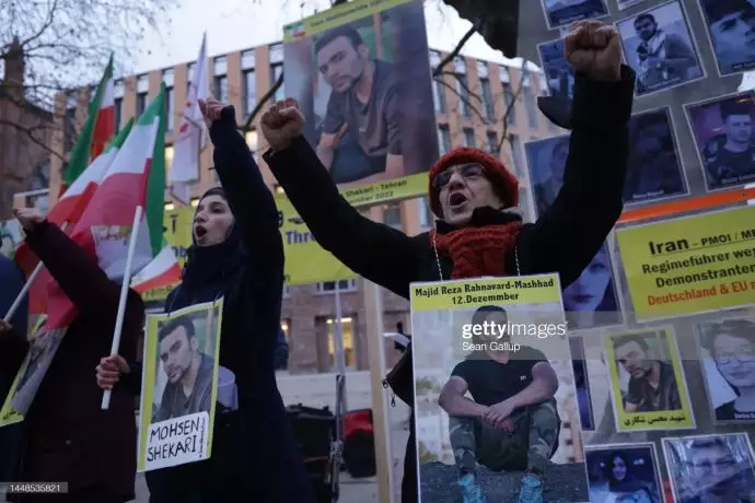 سایت گتی ایمیج: اعتراض ایرانیان خارج کشور به اعدام‌های اخیر در ایران - 2