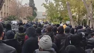 اعتصاب و تظاهرات دانشجویان امیرکبیر