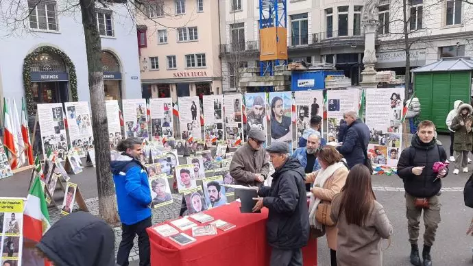 -نمایشگاه شهدای قیام و گرامیداشت کیان پیرفلک در شهر زوریخ - سوئیس - 5
