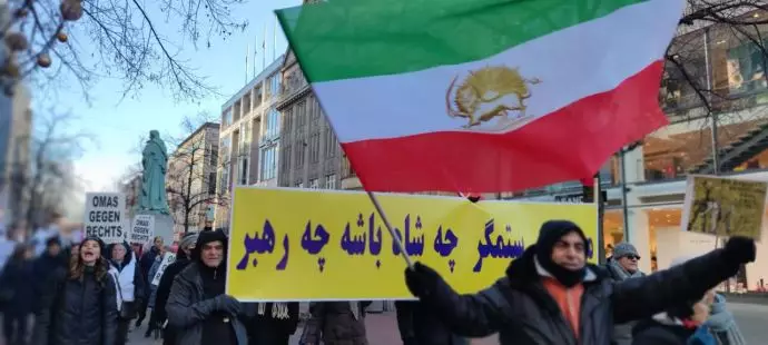 -تظاهرات ایرانیان آزاده و هواداران مجاهدین در حمایت از قیام سراسری مردم - و هانوفر - 1