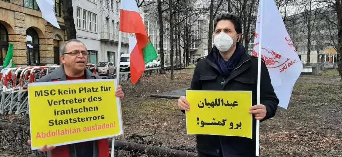 اعتراض ایرانیان آزاده به حضور وزیر خارجه آخوندها در مونیخ ۳۰بهمن۱۴۰۰ - 1
