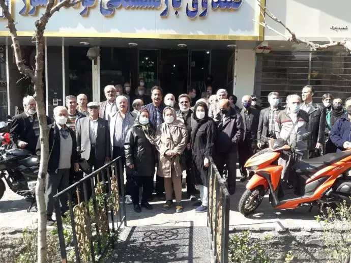 -تجمع اعتراضی بازنشستگان و مستمری‌بگیران صندوق بازنشستگی فولاد تهران