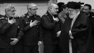 خامنه‌ای و سران سپاه