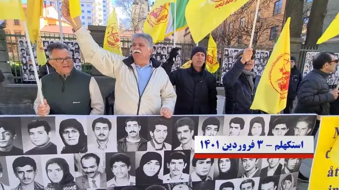 تظاهرات ایرانیان آزاده و بستگان شهیدان سربه‌دار - استکهلم - چهارشنبه ۳فروردین۱۴۰۱ - 4