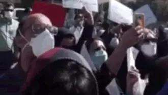 تجمع اعتراضی والدین دانش آموزان در خوزستان
