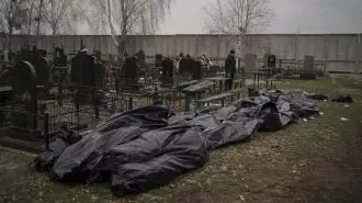 مراسم تدفین شماری از کشته شدگان بوچا