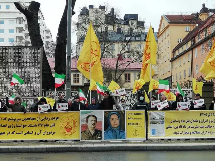-استکهلم - تظاهرات ایرانیان آزاده و اشرف‌نشانان در مقابل دادگاه دژخیم حمید نوری - 2