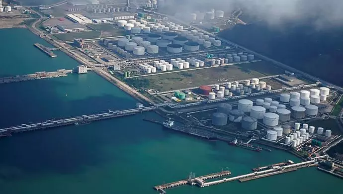 کاهش واردات نفت چین از رژیم ایران