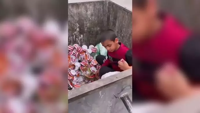 کودک در زباله