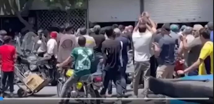تهران - اعتصاب فروشندگان پاساژ کاشانی