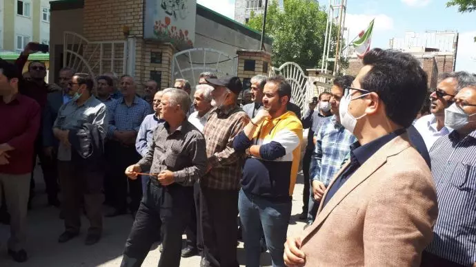تجمع اعتراضی معلمان در اردبیل - 1