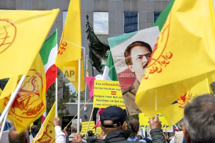 انعکاس تصویری آسوشیتدپرس از تظاهرات ایرانیان آزاده و اشرف‌نشانها در برابر پارلمان بروکسل - 7