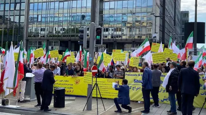 آکسیون اعتراضی ایرانیان آزاده در بروکسل علیه توافق شرم‌آور دولت بلژیک با رژیم آخوندی - ۱۶تیرماه
