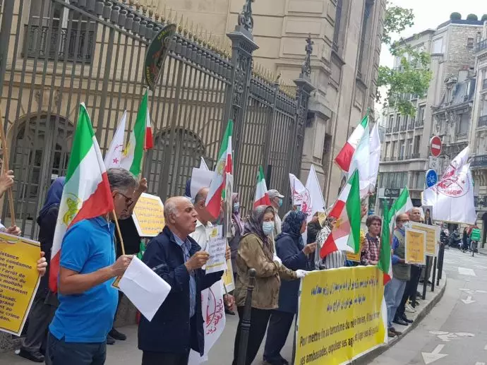 -پاریس - آکسیون ایرانیان آزاده در پاریس علیه معامله شرم‌آور دولت بلژیک با رژیم آخوندی - 1