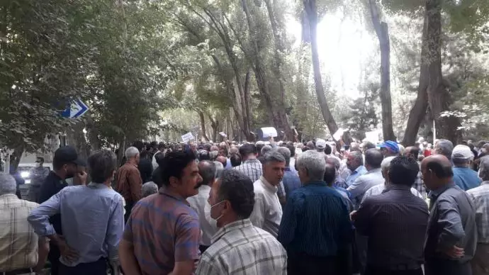 -تجمع اعتراضی بازنشستگان تأمین اجتماعی در اصفهان - 4