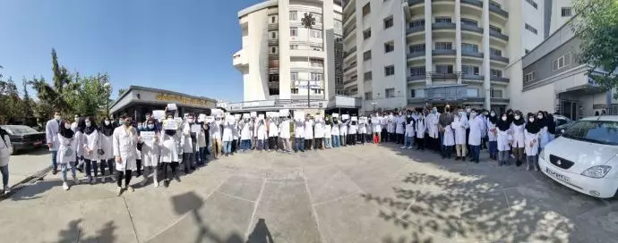 -تجمع اعتراضی اینترنهای پزشکی دانشگاه علوم پزشکی ایران - 0