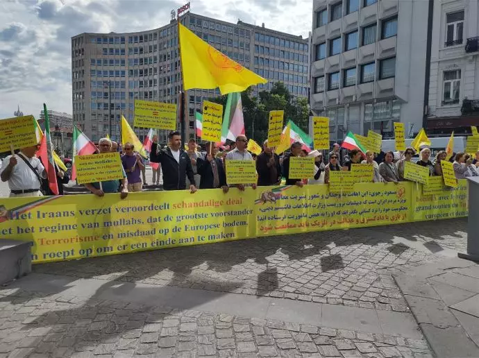 تظاهرات ایرانیان آزاده و اشرف‌نشانها در برابر پارلمان بروکسل - 0