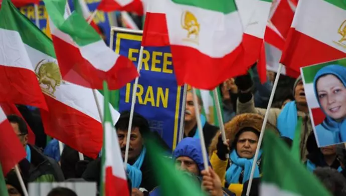 اجلاس جهانی ایران آزاد