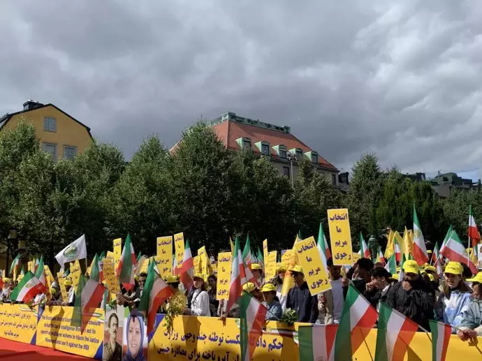 -تظاهرات بزرگ در استکهلم سوئد - 0