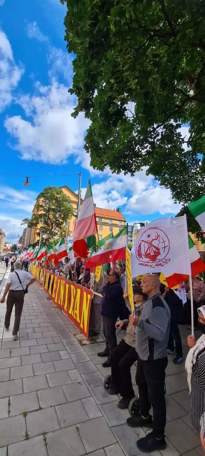 -تظاهرات ایرانیان آزاده در استکهلم، همزمان با اعلام حکم دژخیم حمید نوری - 1