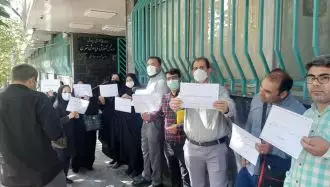 تجمع اعتراضی نیروهای تحصیل کرده خدمات (سرایدار و خدمتکار) مقابل اداره کل تهران